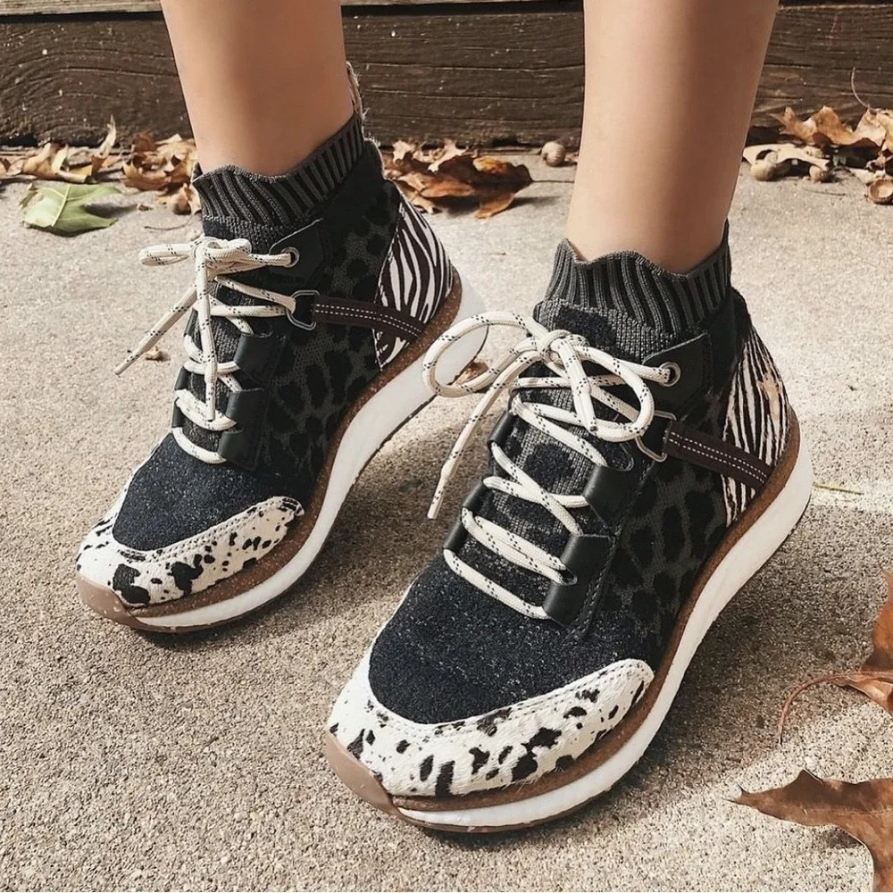 NIB OTBT Hybrid High Top Sneakers, fun, funky + comfy animal print unique design - Picture 3 of 7